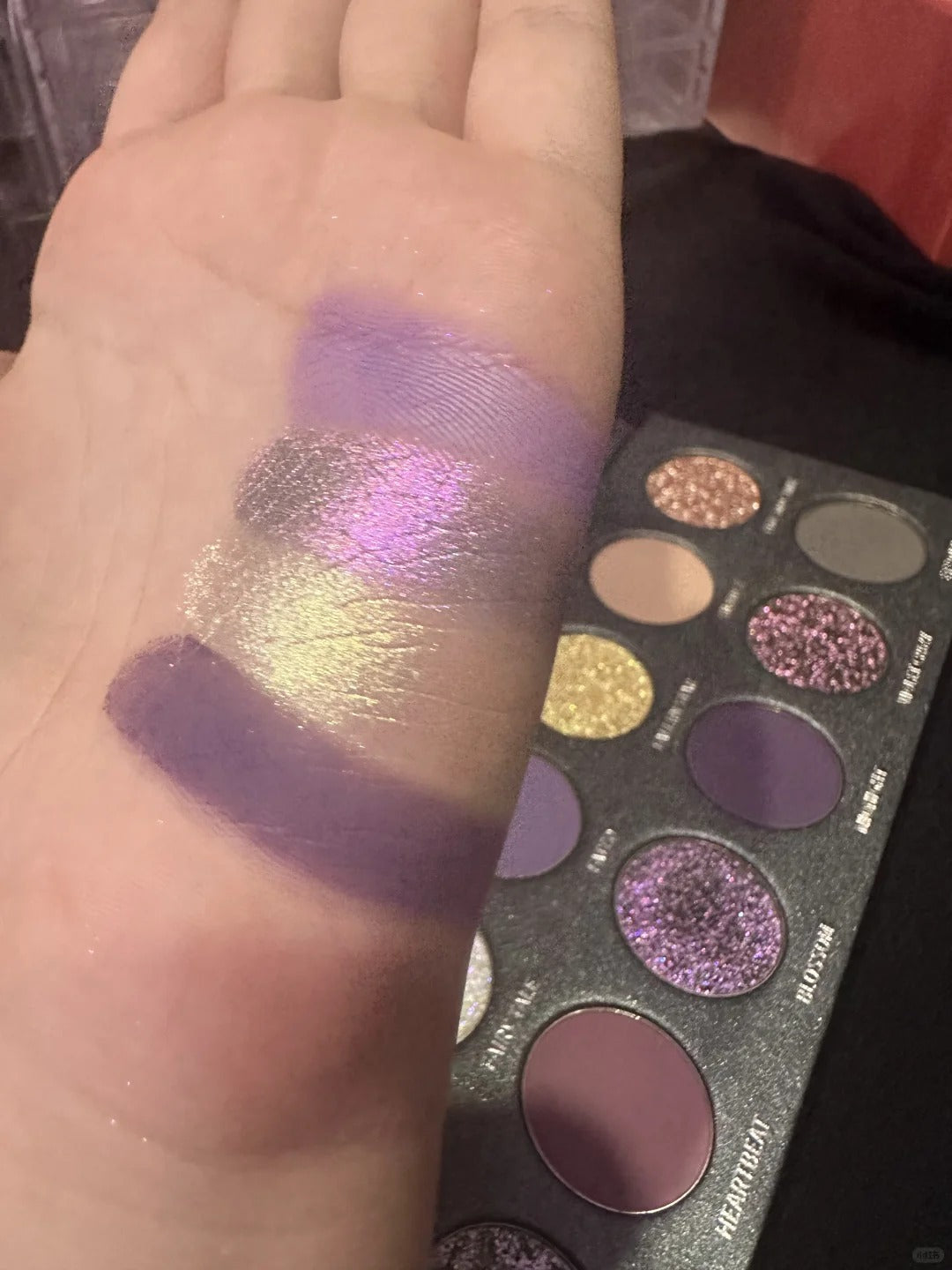 KRYPTEIN COSMETICS VIOLET CRAZY 12-Color Chameleon Eyeshadow Palette T4215