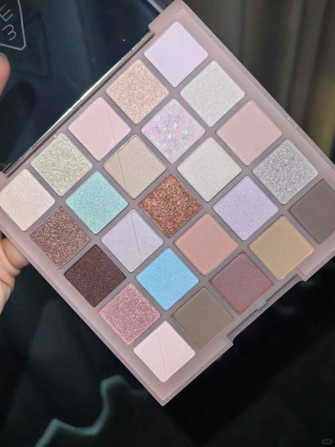 3CE Mood Shifter 25 Colors Fantastic Eyeshadow Palette T4355