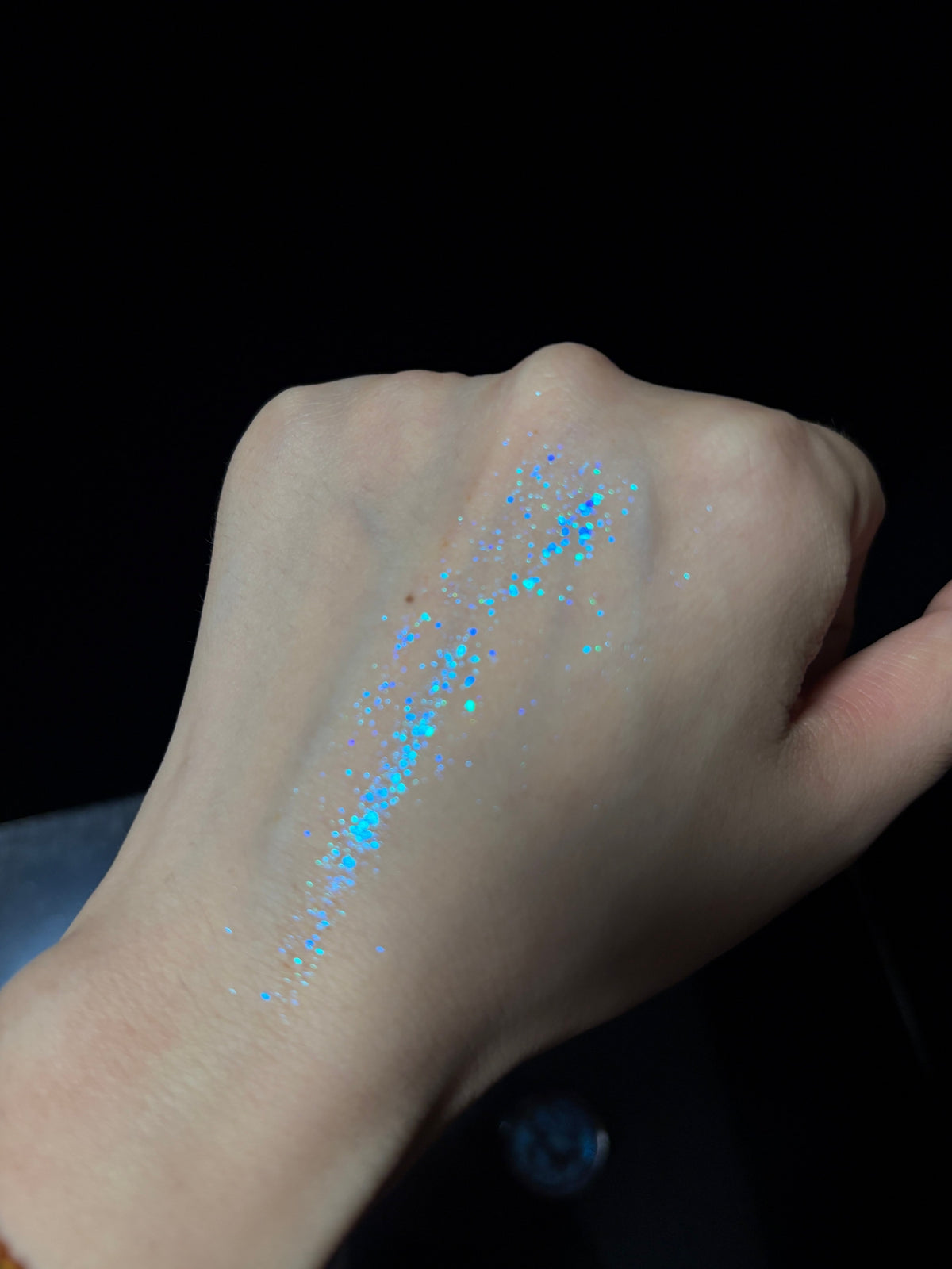 Cold N Wild Super Chameleon Eyeshadow Cream #R7 Blue Sky T6022