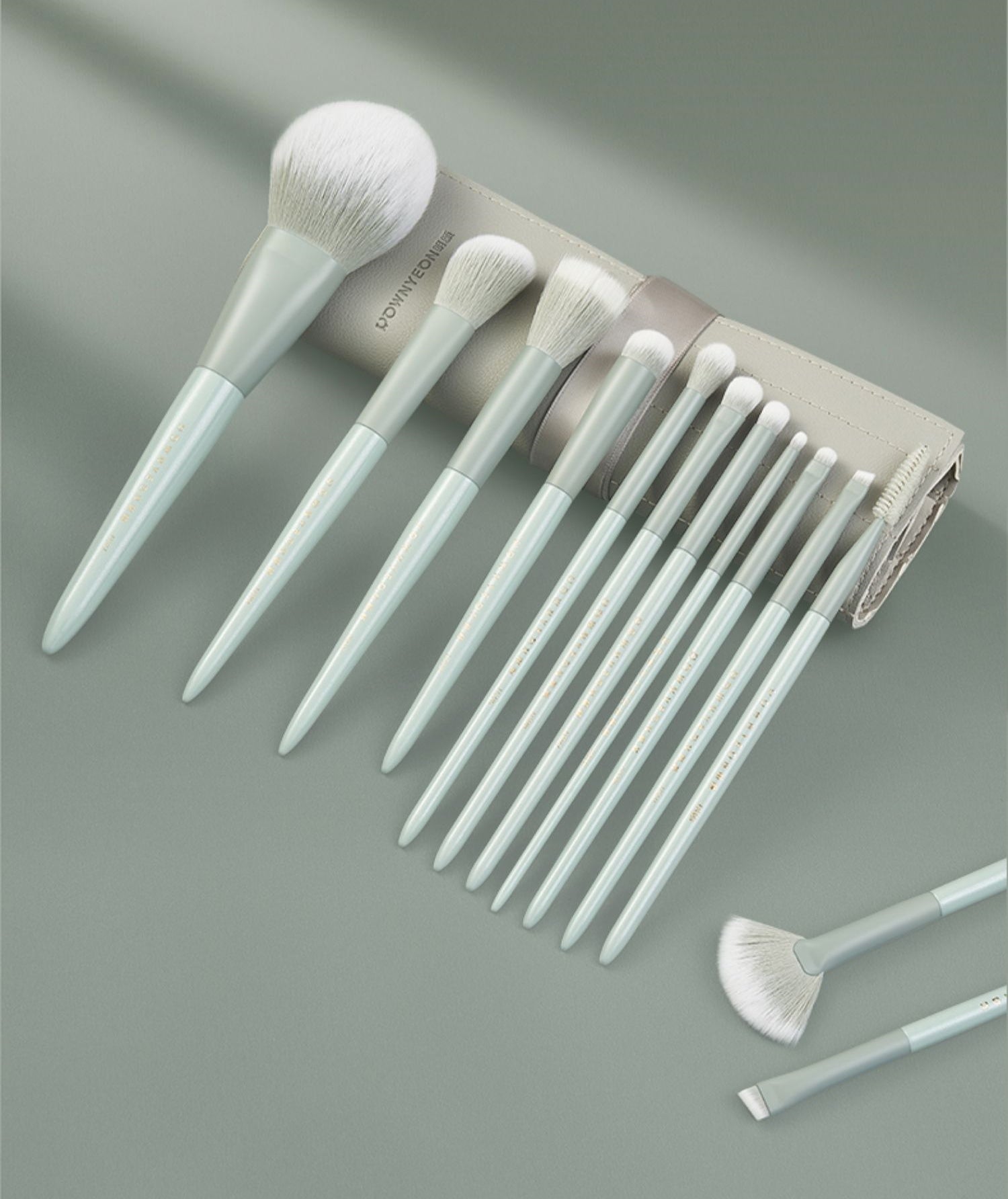 ROWNYEON Porcelain Jade Professional Makeup Brush 13 Pcs Set T4999