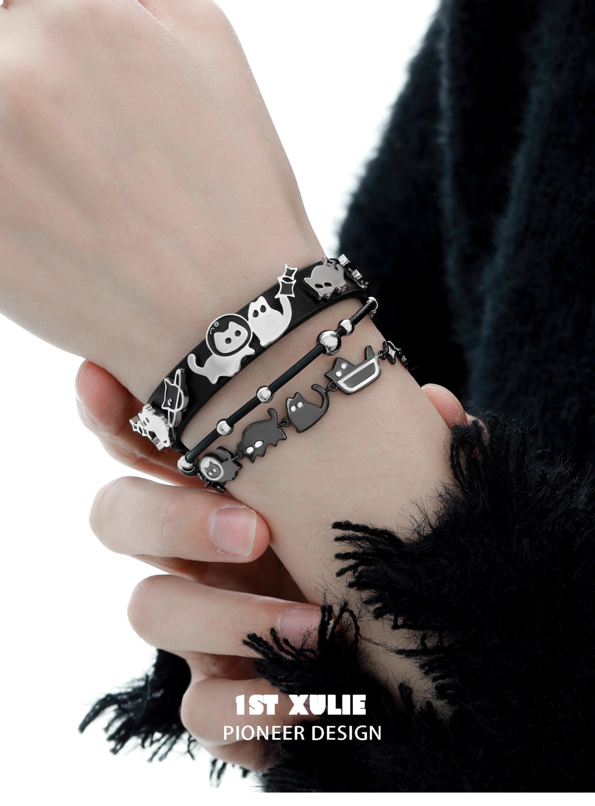 1STXULIE Cat In Night Collection Niche Gothic Bracelet T4698