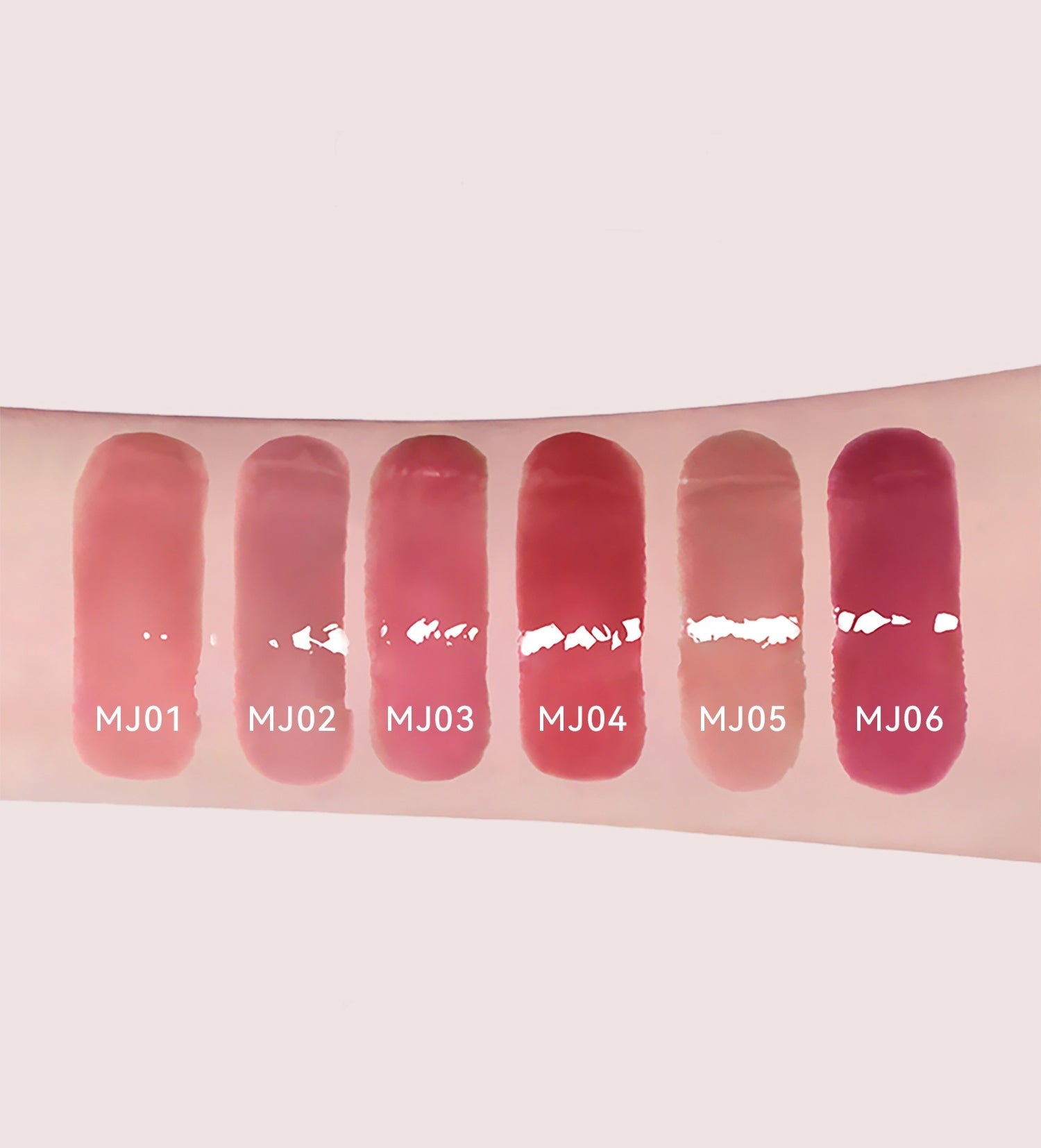 AZTK Meltykiss Glossy Moisturize Lipstick T4672