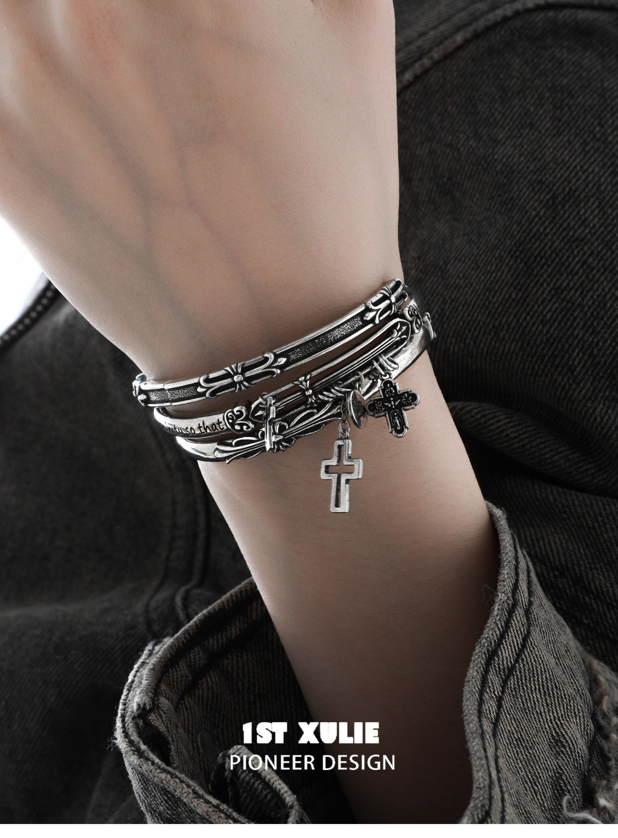 1STXULIE Superior Niche Iris Collection Vintage Bracelet T5863