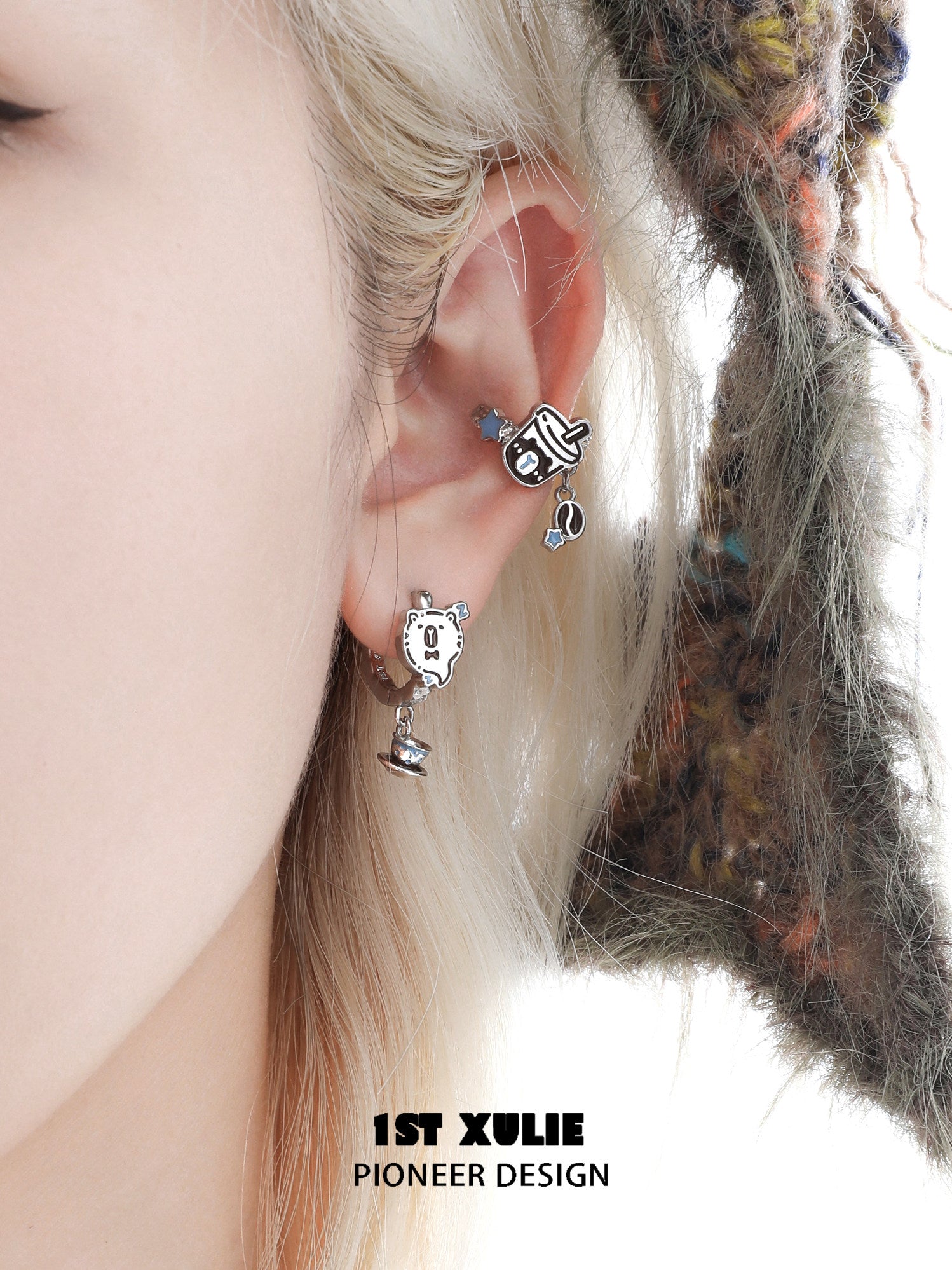 1STXULIE Superior Niche Capybara Earrings T5847
