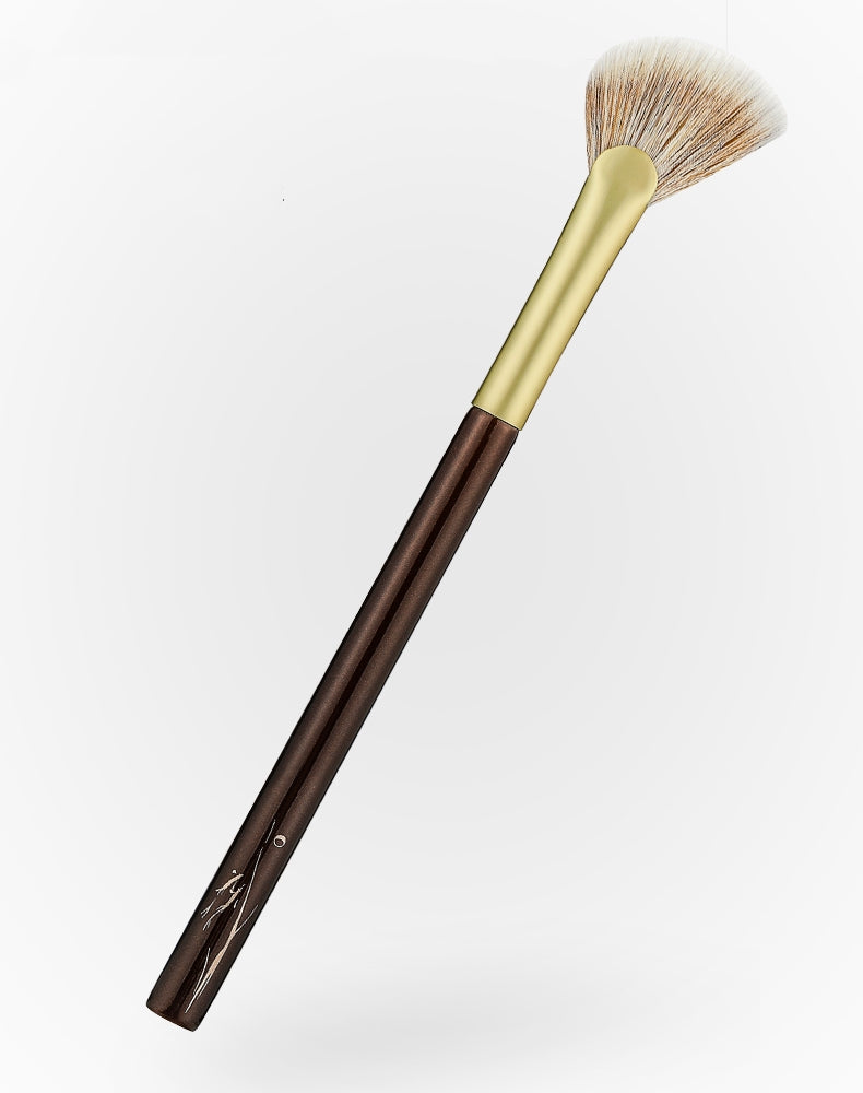 FIX+ Professional Sd-21 Beveled Fan Shape Highlighter & Blusher Makeup Brush T4956