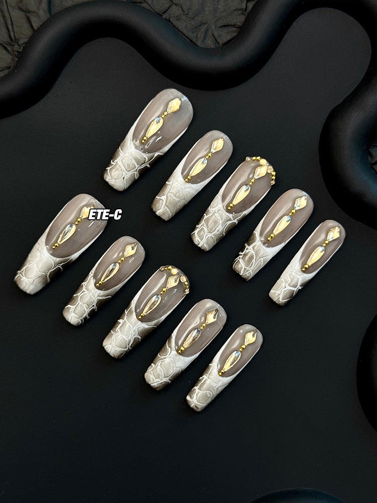 ETERNITY'C Handmade Custom Crocodile Pattern Pressed On Wearable Nails T5037