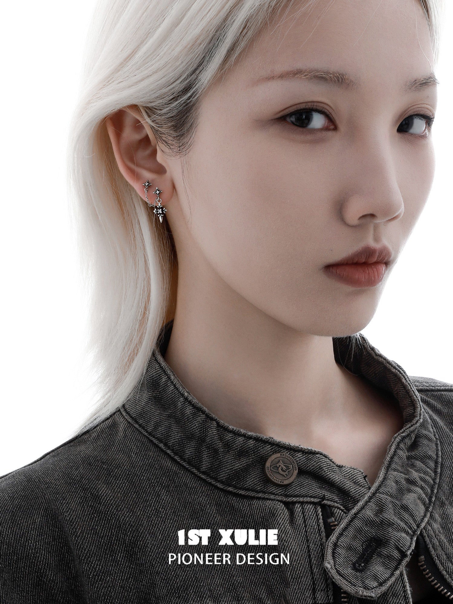 1STXULIE Superior Niche Iris Collection Vintage Stud Earrings T5864