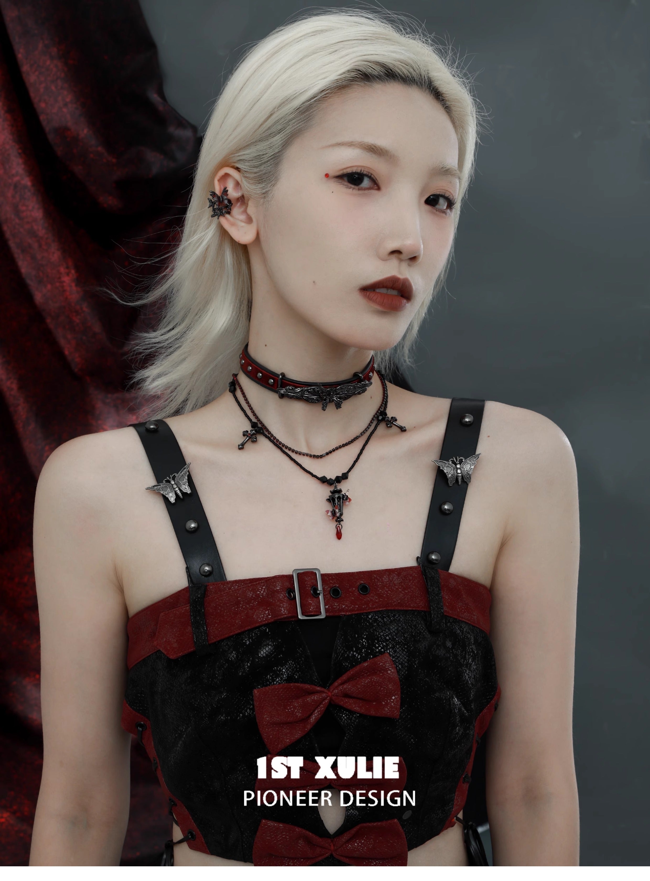 1STXULIE Butterfly & Lamp Collection Niche Gothic Choker Necklace T4735