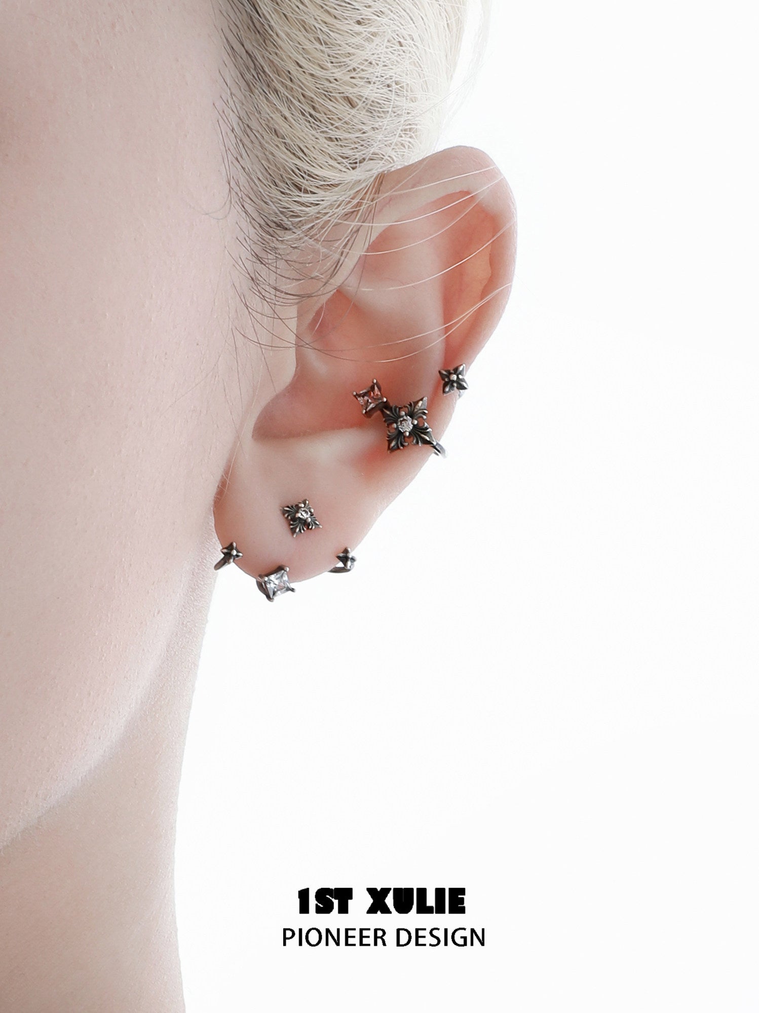 1STXULIE Superior Niche Iris Collection S925 Silver Stud Earring T5893