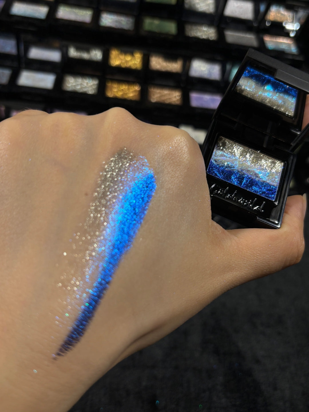 Cold N Wild Gradient Chameleon Eyeshadow #Moonlight Sea T5551