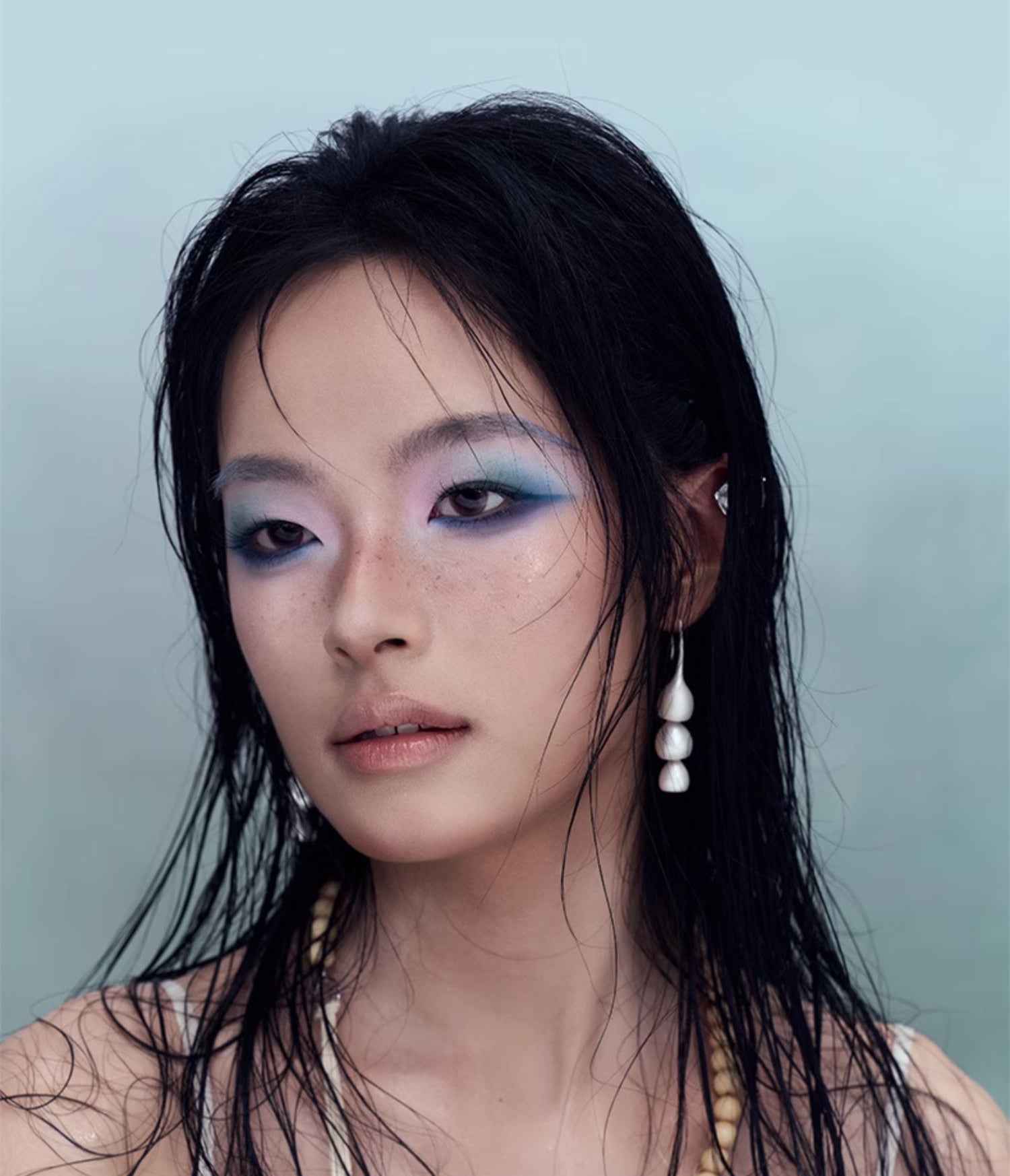 QianYan 16-Color Fog Garden Matte Eyeshadow Palette T4240