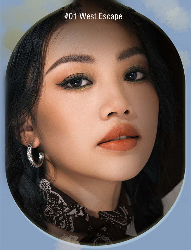 Girls Crush Adventure Game Series 4-Color Eyeshadow Palette T3685