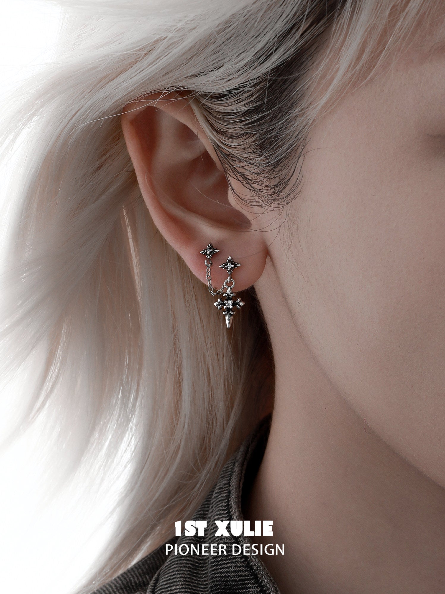 1STXULIE Superior Niche Iris Collection Vintage Stud Earrings T5864