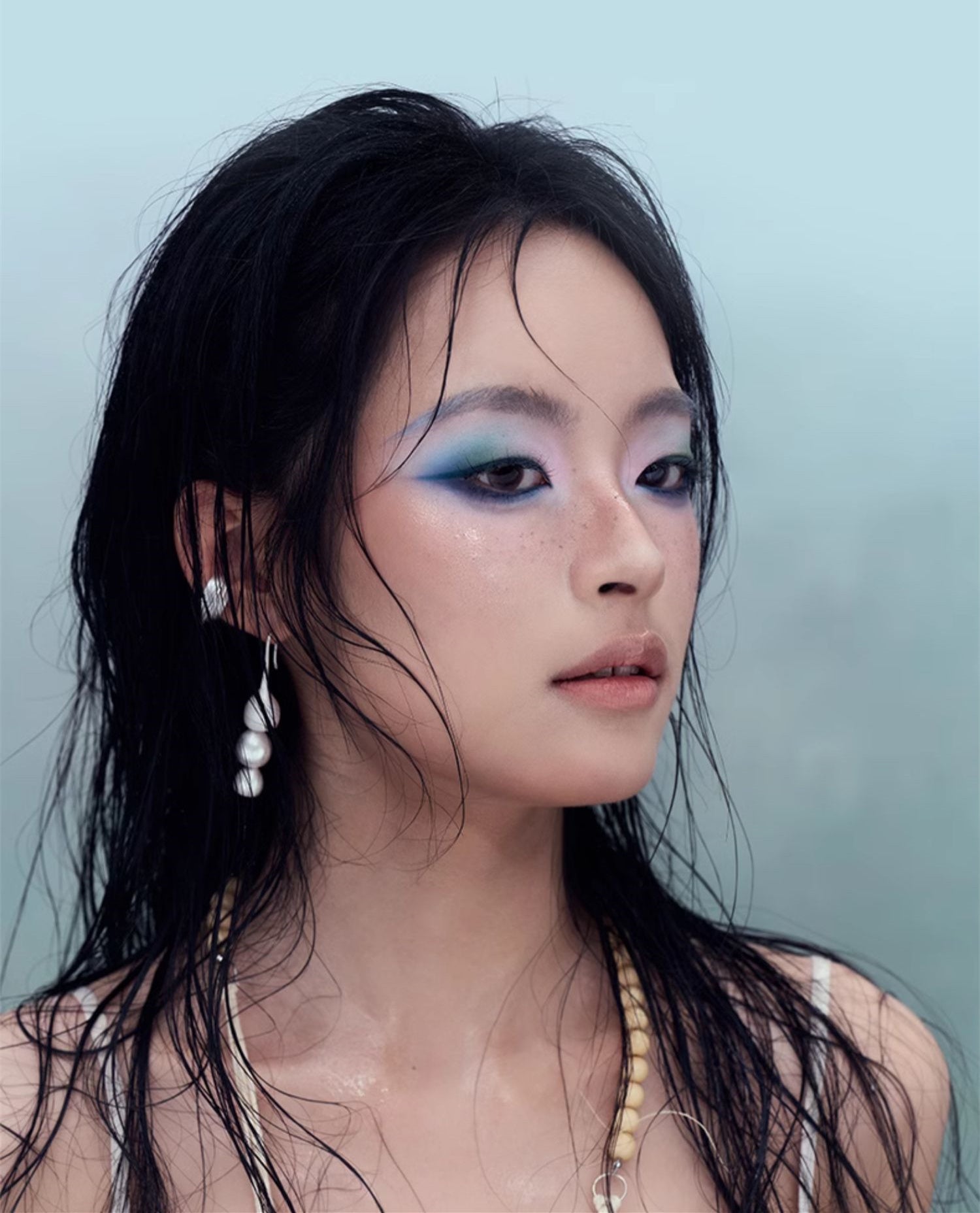 QianYan 16-Color Fog Garden Matte Eyeshadow Palette T4240