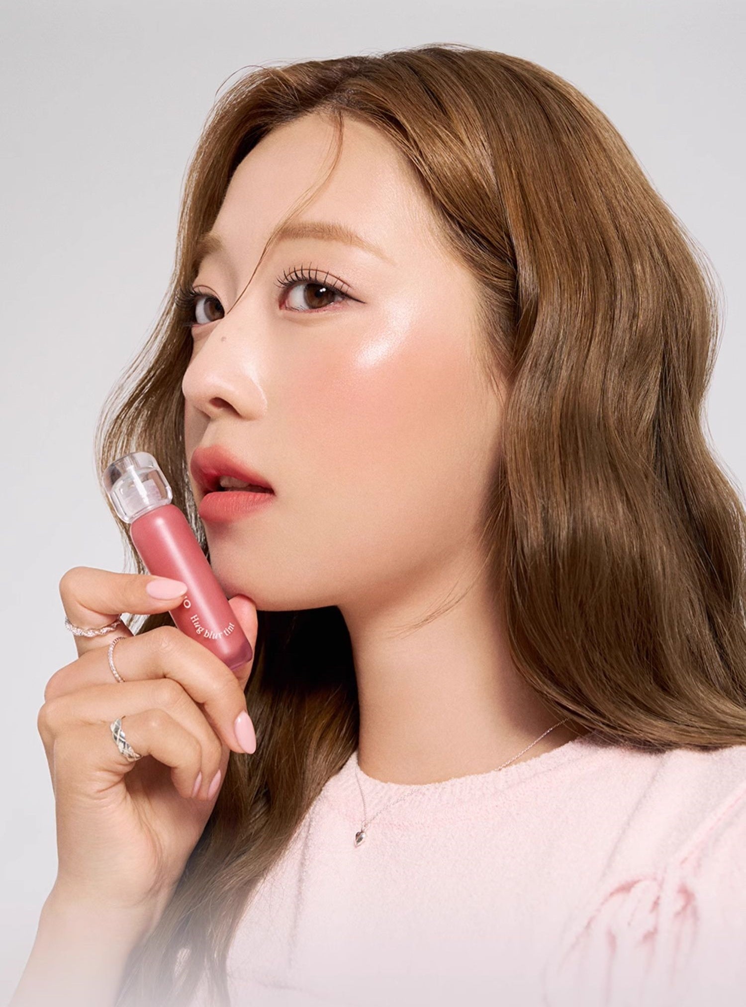 CLIO Hug Blur Matte Velvet Lip Tint T4768