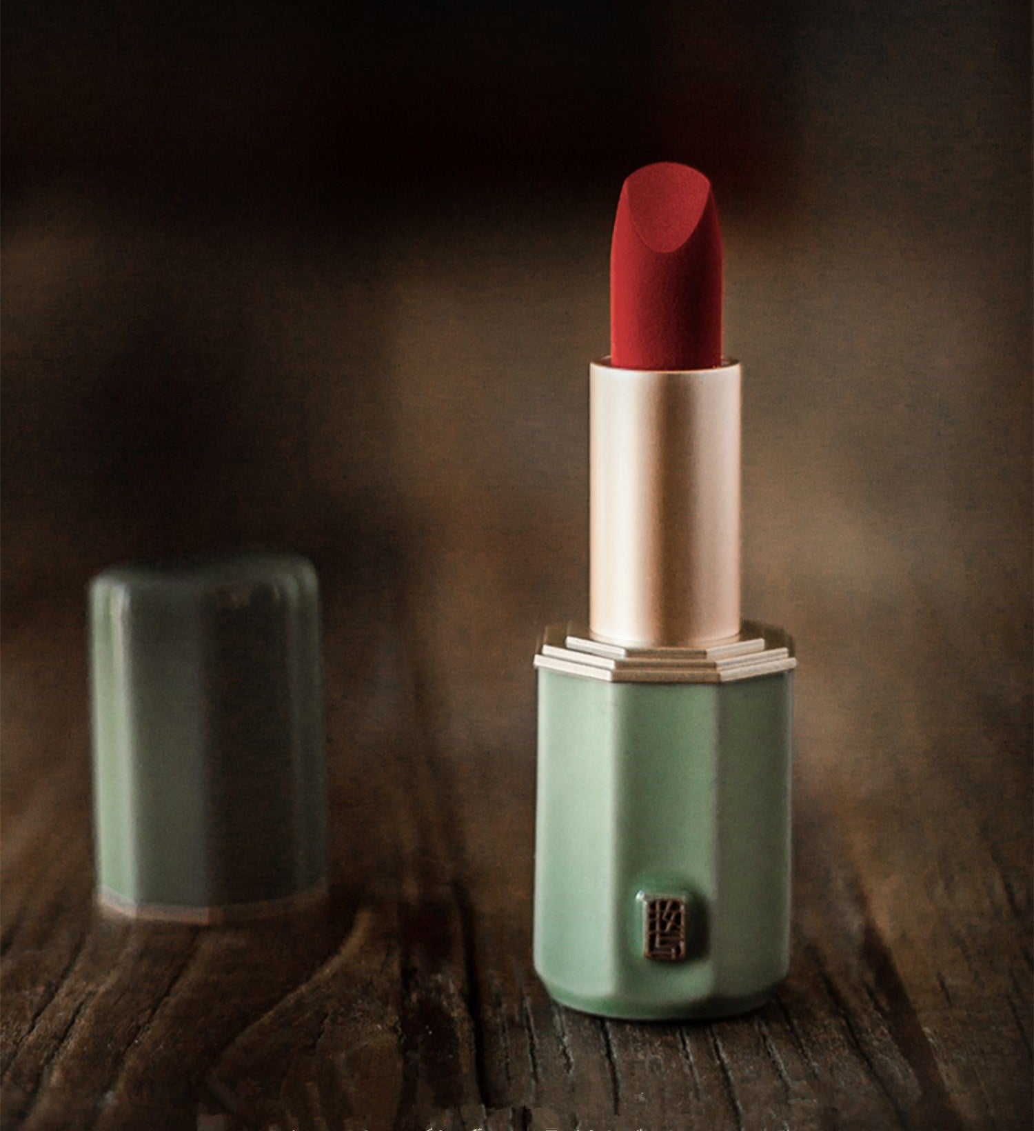 DRAWSHINE Red Calyx Collection Velvet Matte Lipstick T4246