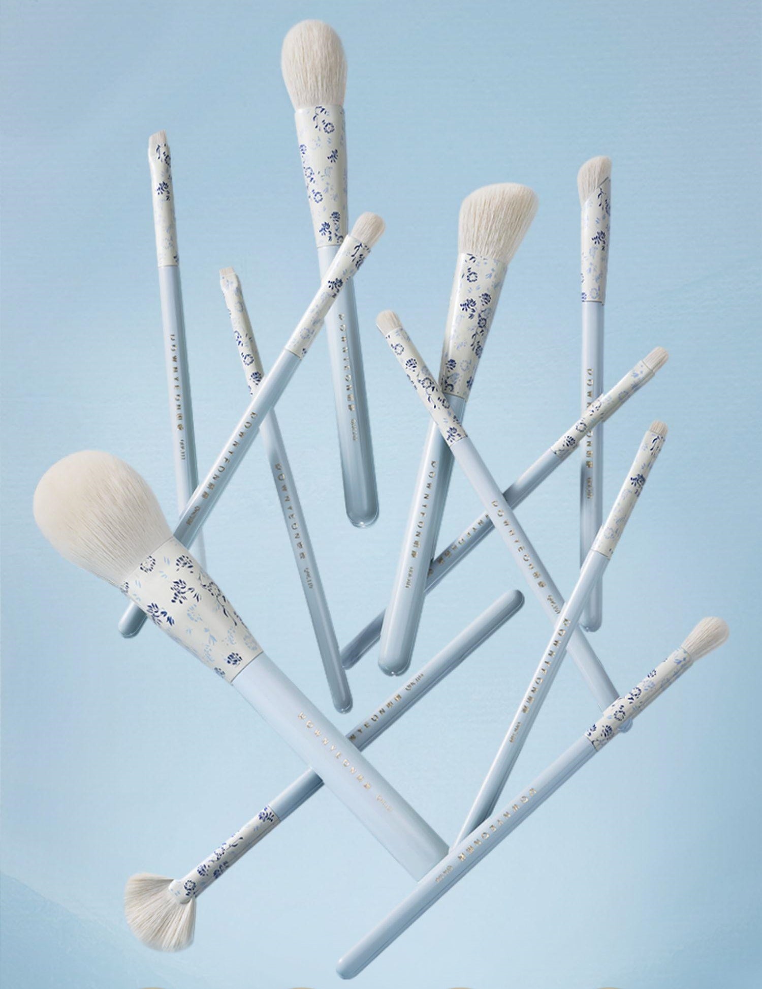 ROWNYEON Blue-and-white Porcelain Professional Makeup Brush 12 Pcs Set T4993
