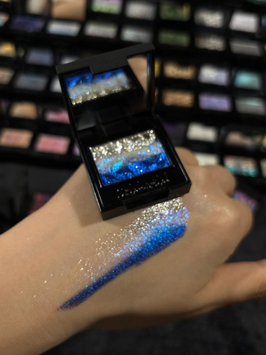Cold N Wild Gradient Chameleon Eyeshadow #Moonlight Sea T5551