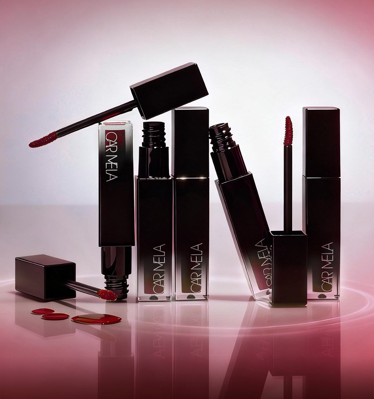 CARMELA Lock-color Gothic Smoky Mirror Lip Gloss T5350