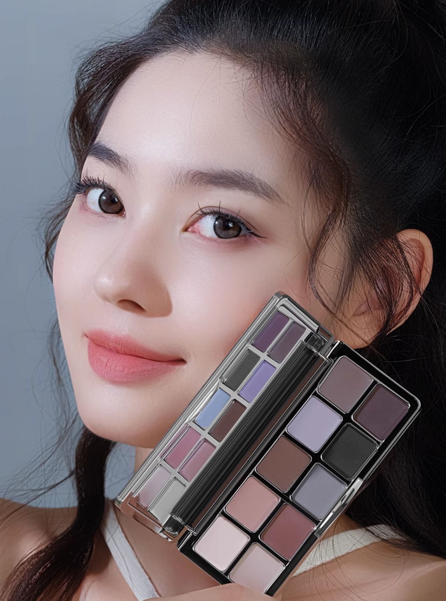 SheDella Checkerboard 10-color Eyeshadow Palette T4449