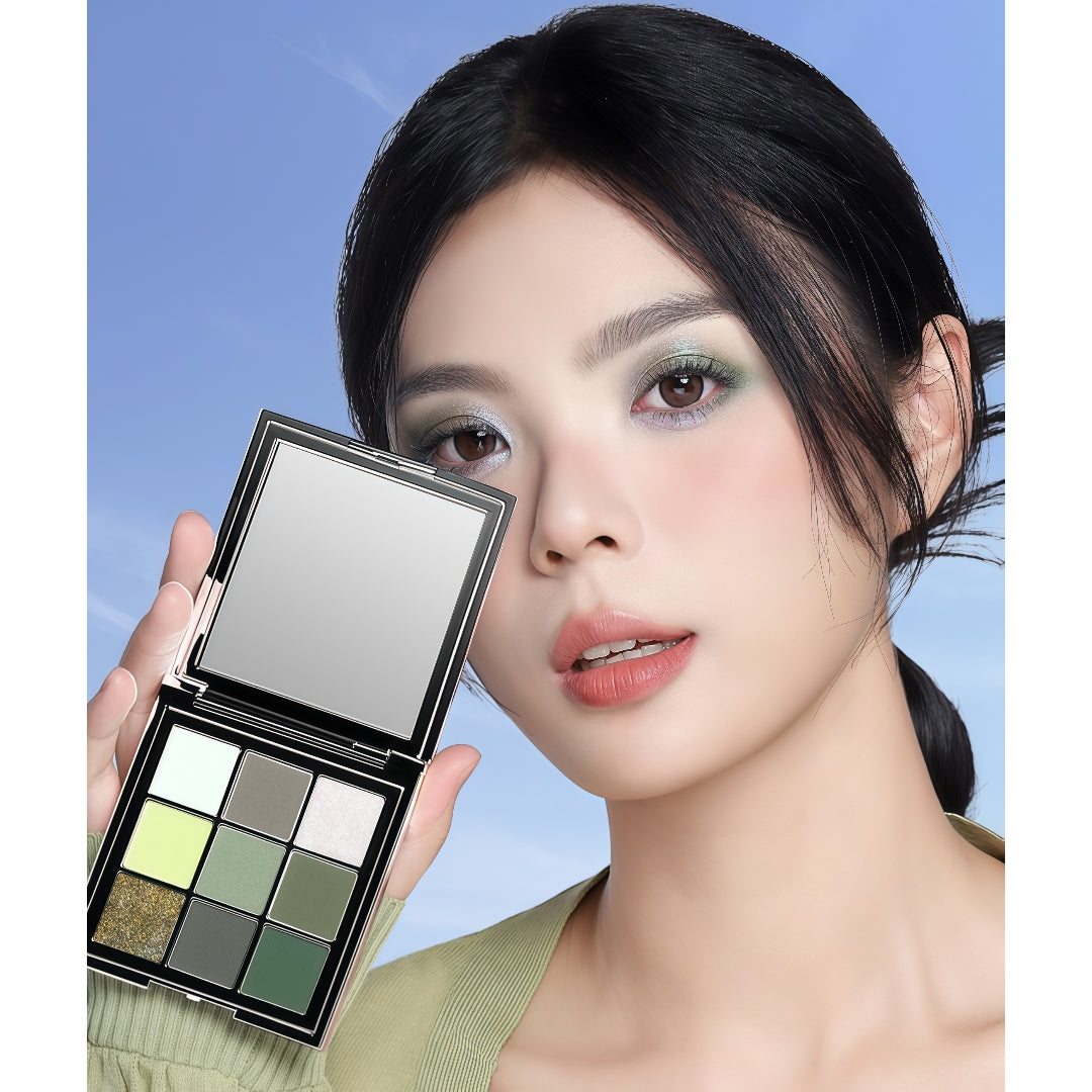 SheDella Fantasy Kingdom 9-color Eyeshadow Palette T4451