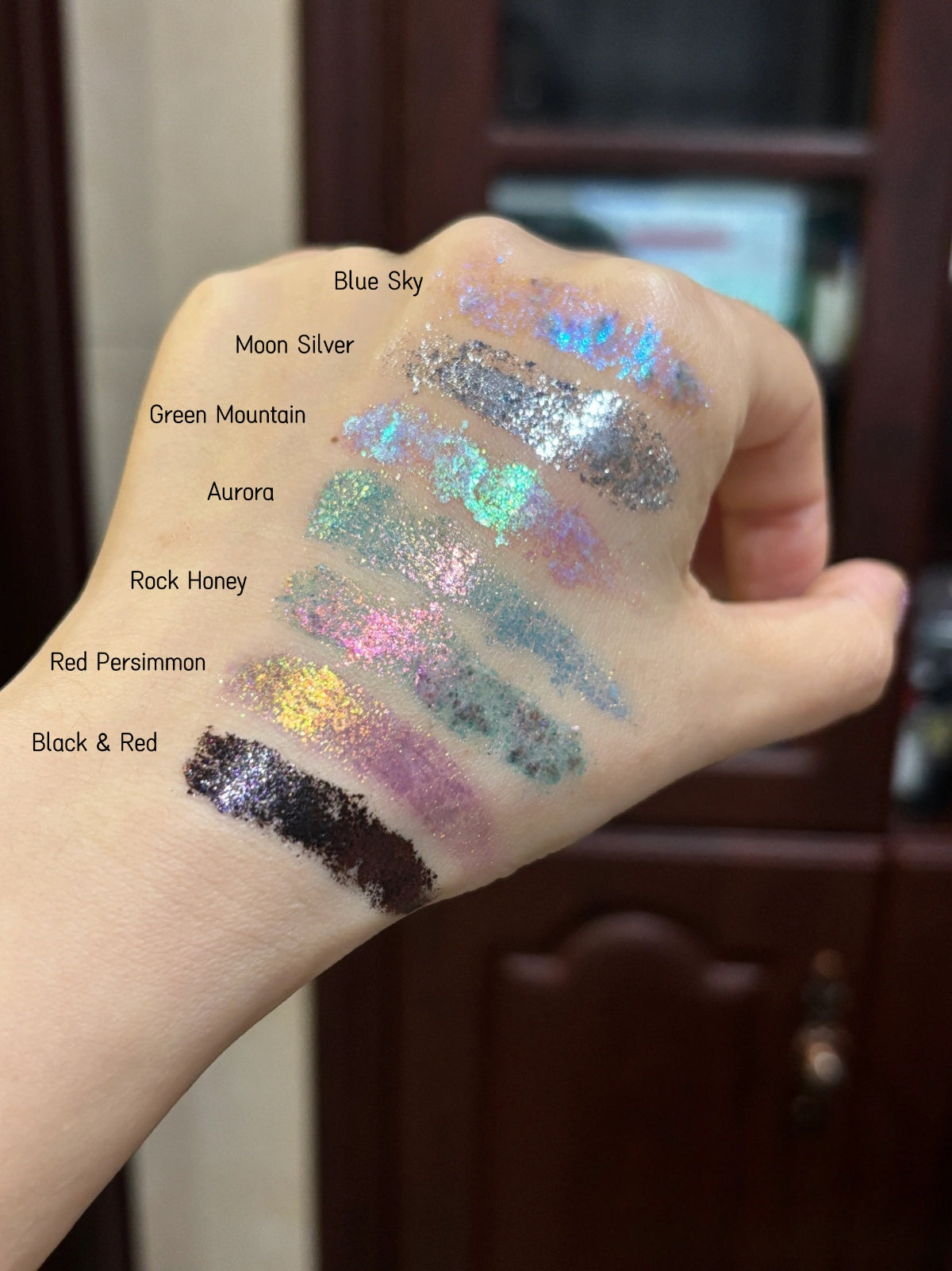 Cold N Wild Chameleon Eyeshadow Cream T4600