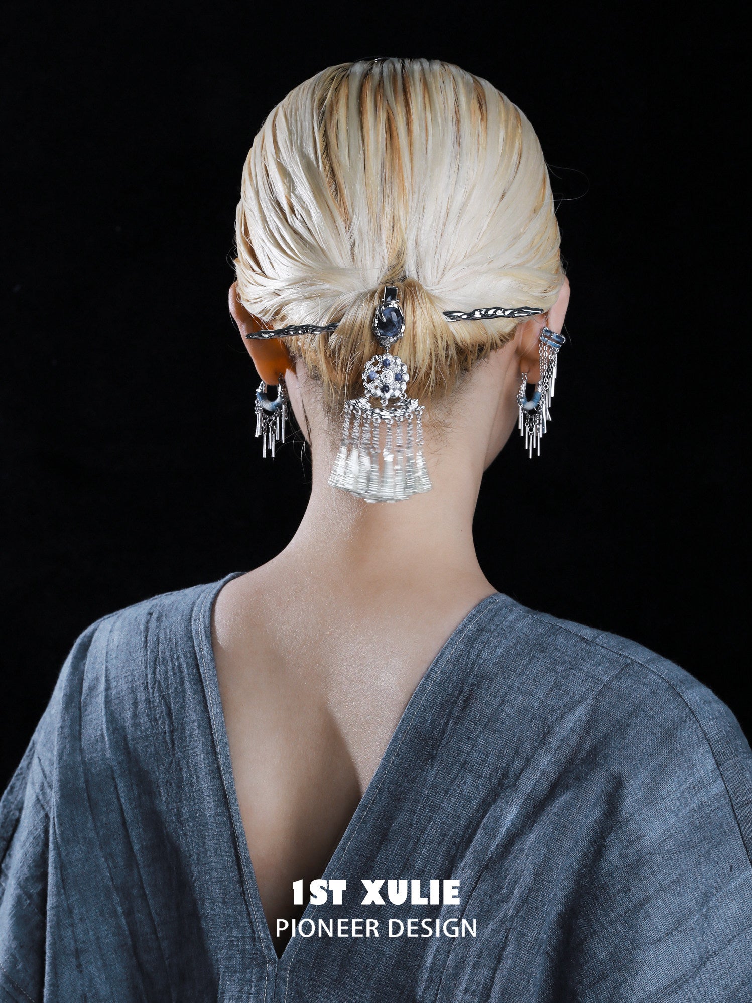 1STXULIE Superior Miao-style Tassel Hairpin Hair Stick T5815