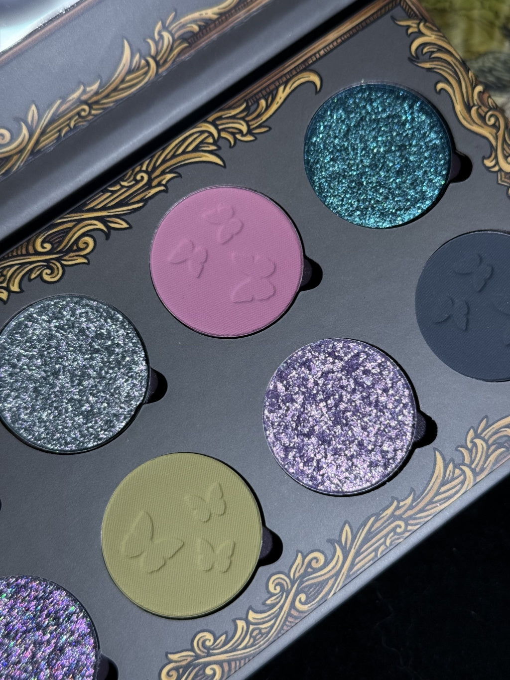 SHELLWE MAKEUP FARASHA Butterfly Fairy Chameleon Eyeshadow Palette T4206