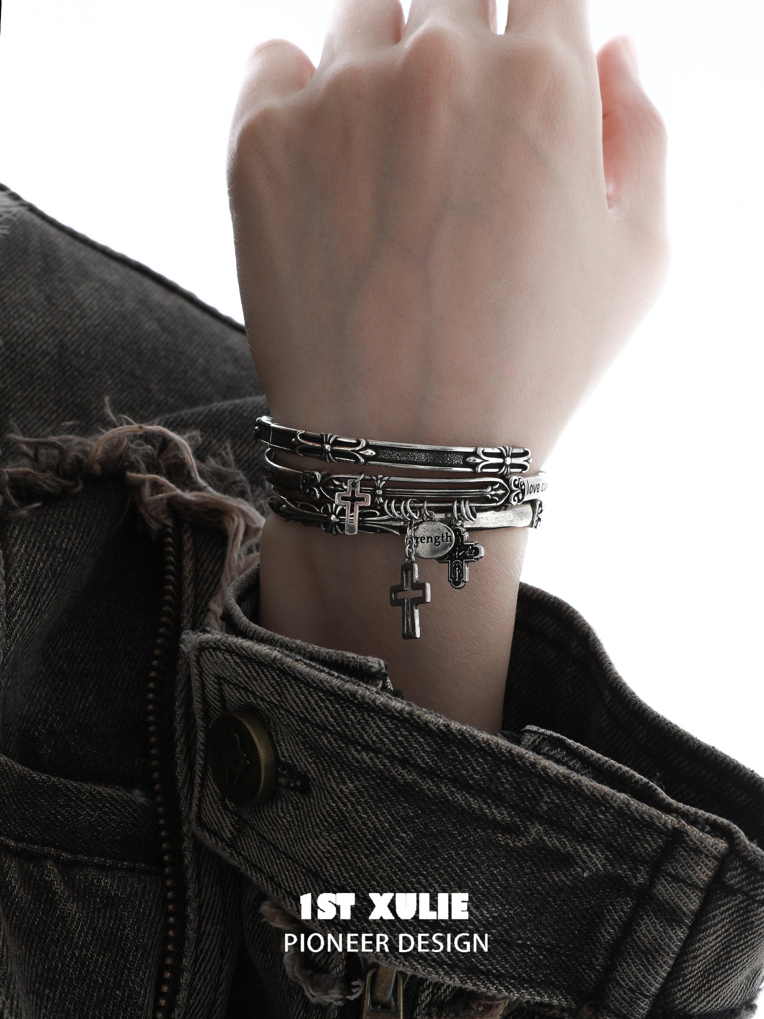 1STXULIE Superior Niche Iris Collection Vintage Bracelet T5863