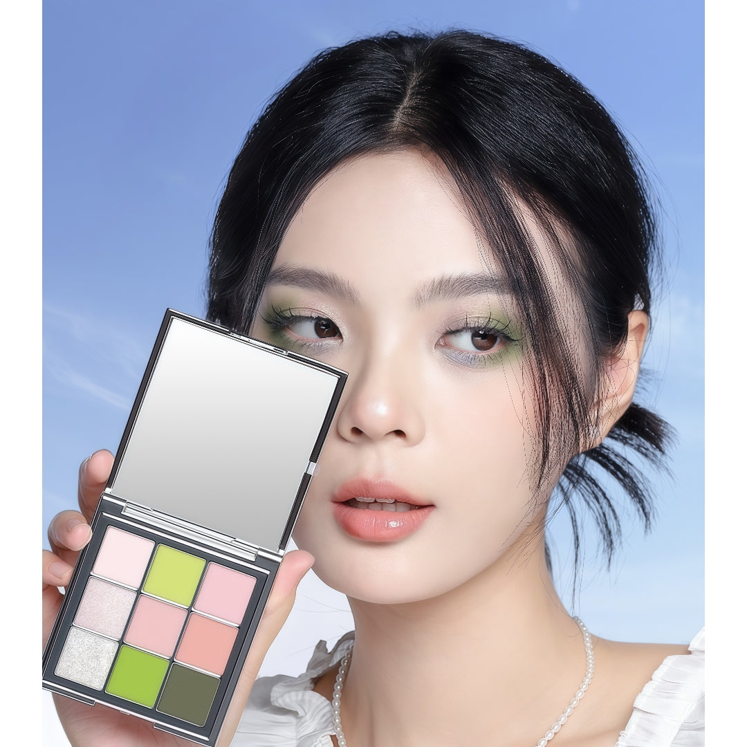 SheDella Fantasy Kingdom 9-color Eyeshadow Palette T4451