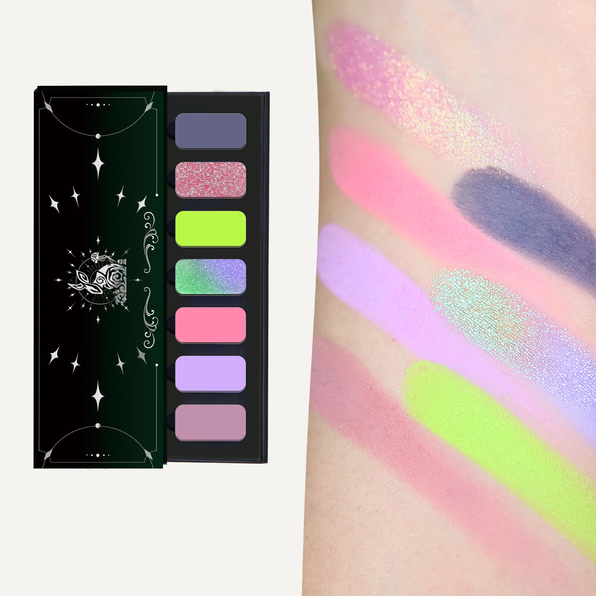 YIZHI Cloud Garden Collection #Mountain Mist Eyeshadow Palette T4994
