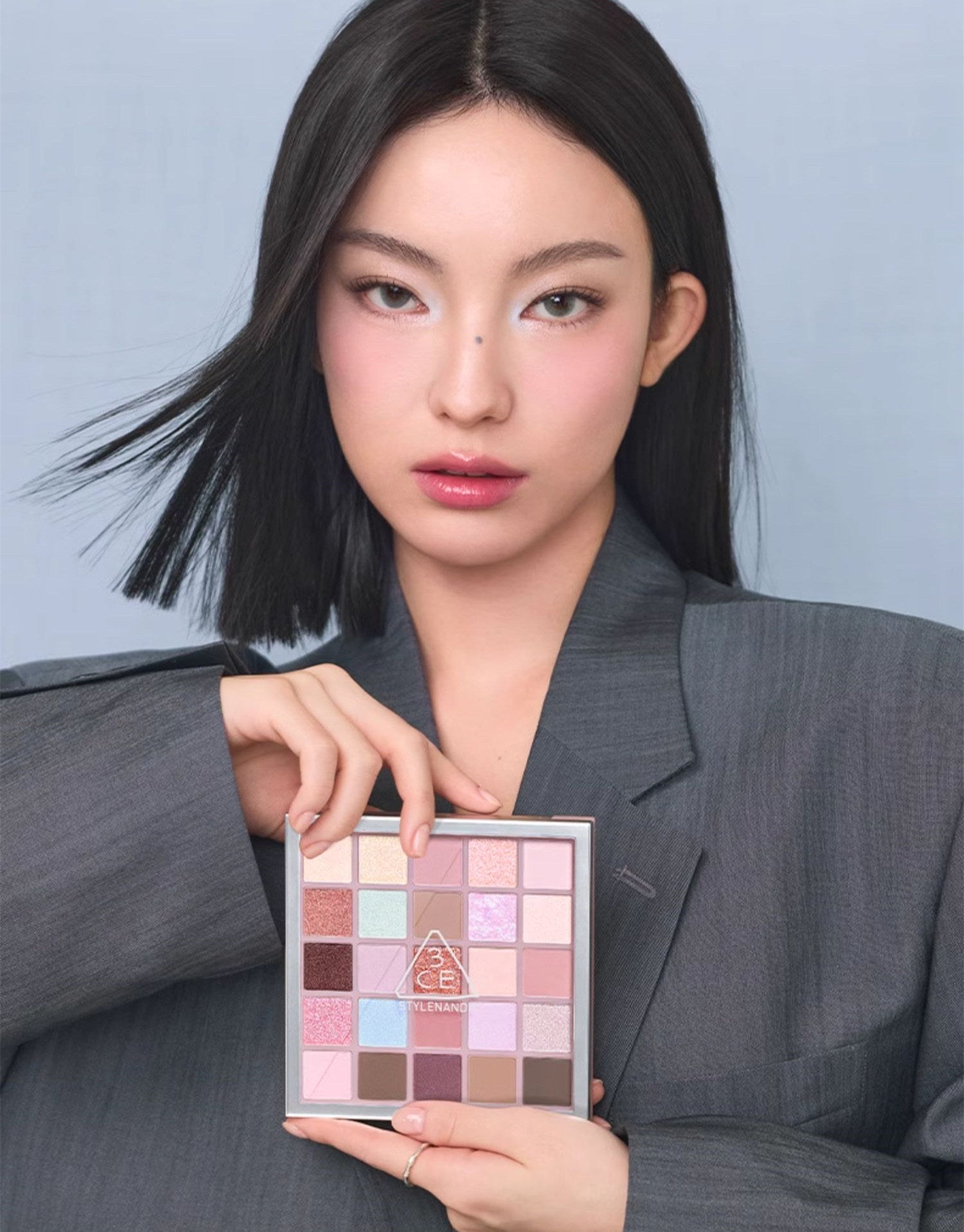 3CE Mood Shifter 25 Colors Fantastic Eyeshadow Palette T4355