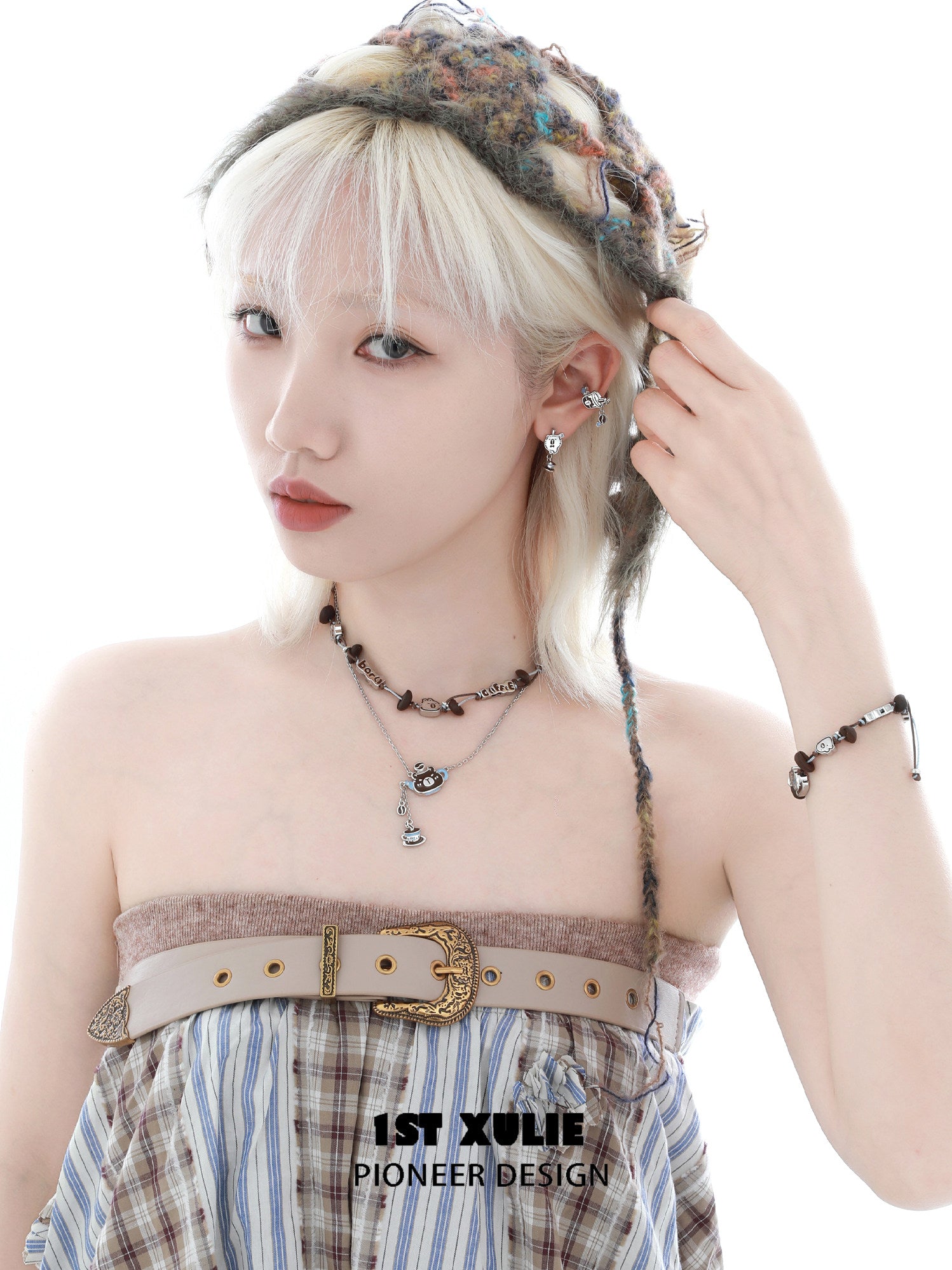 1STXULIE Superior Niche Capybara Clip-on Earrings T5846