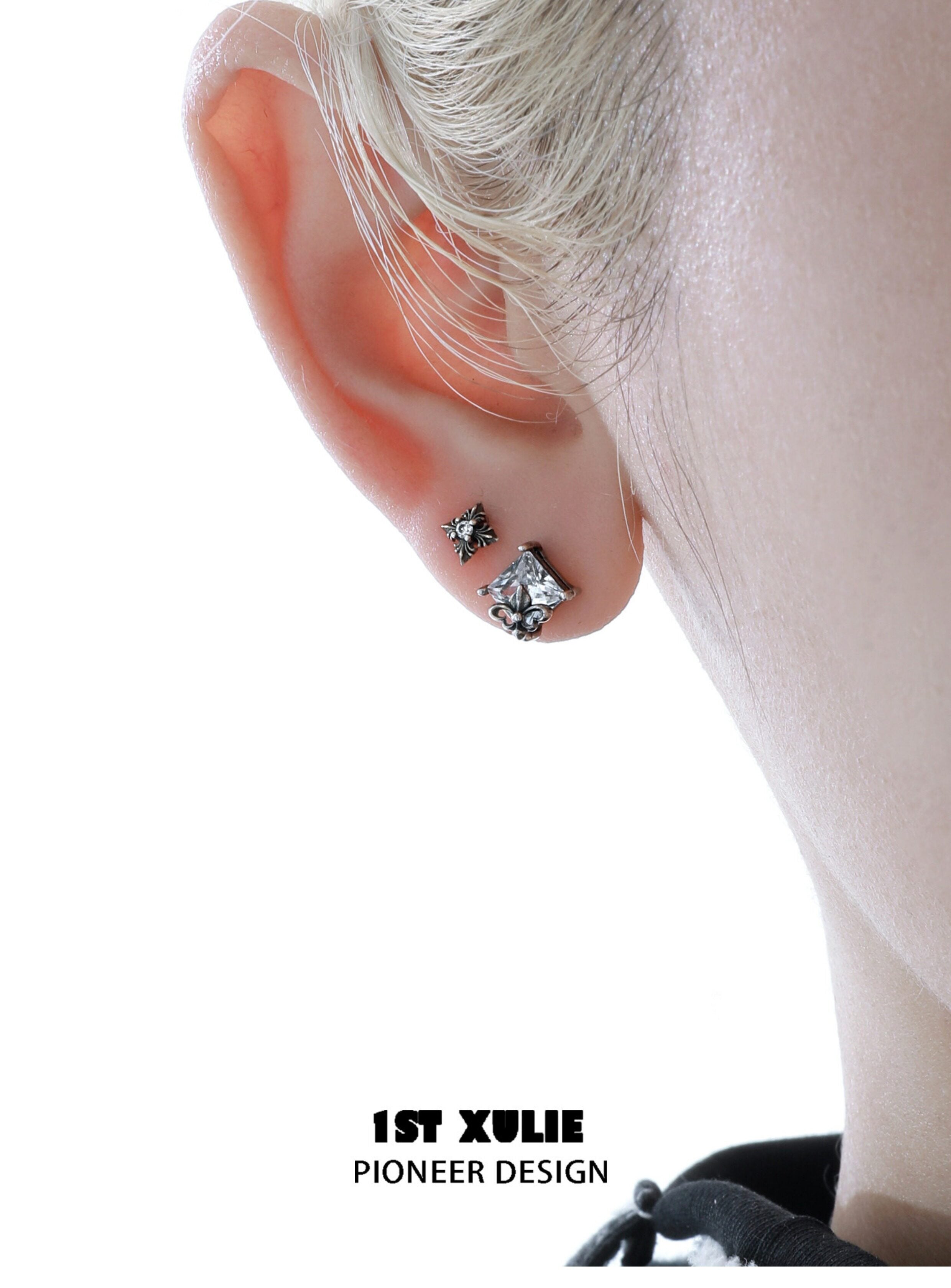 1STXULIE Superior Niche Iris Collection S925 Silver Stud Earring T5893