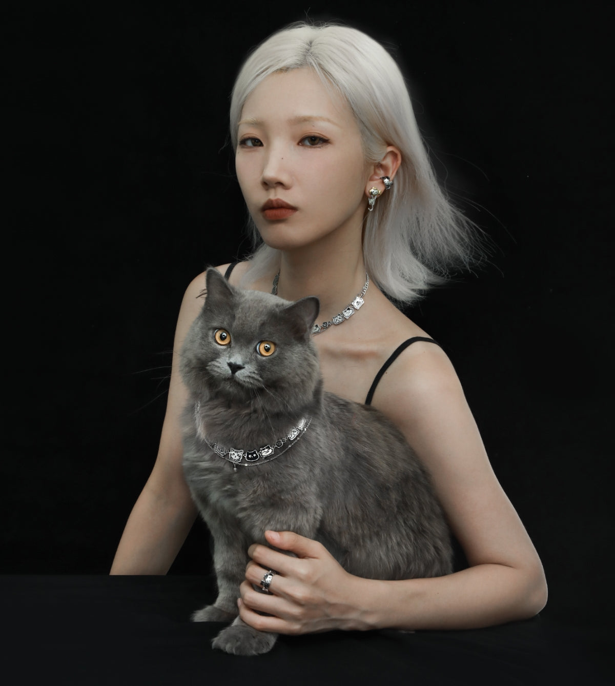 1STXULIE Graffiti Kitten Collection Niche Cool Choker Necklace T4497