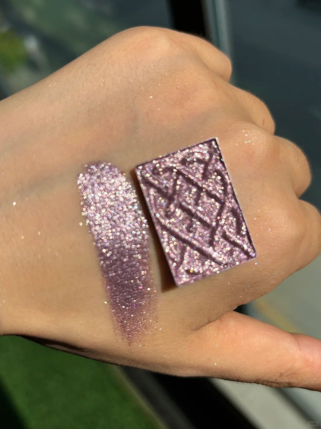 Cold N Wild Metallic Pearlescent Shimmer Eyeshadow #P01 Dusk Mountain T5221