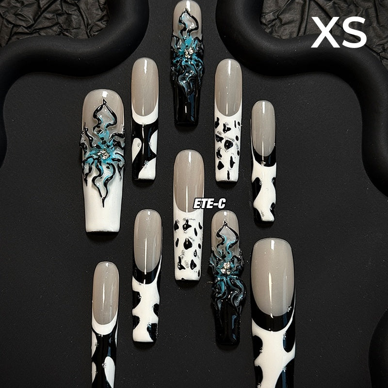 ETERNITY'C Handmade Custom Devil's Flower Pressed On Wearable Nails T5011