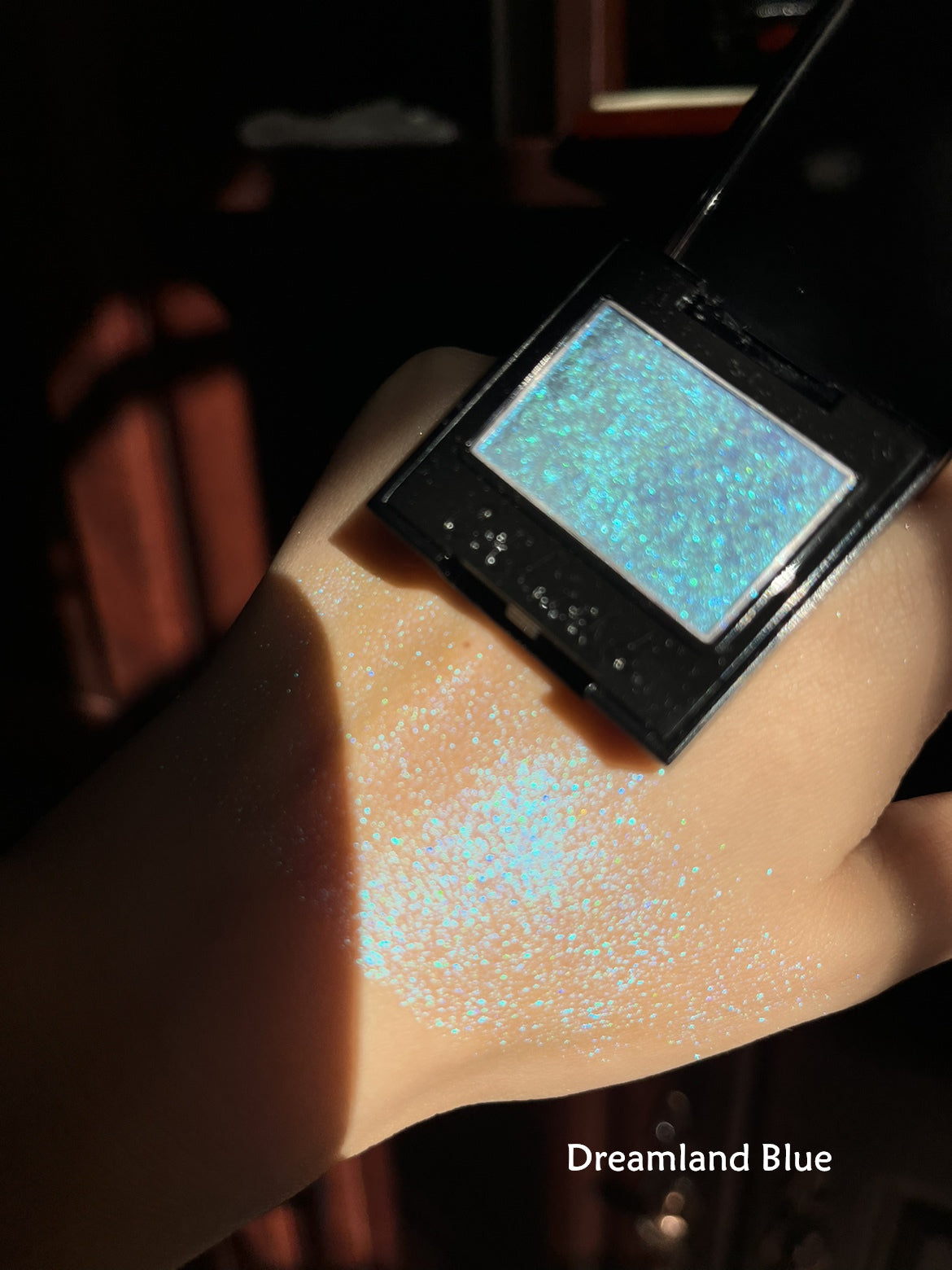 Cold N Wild Holographic & Chameleon Eyeshadow T3894
