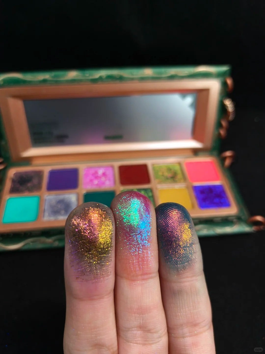 SUGAROCK Epic Edge 12 Color Eyeshadow Palette T5351