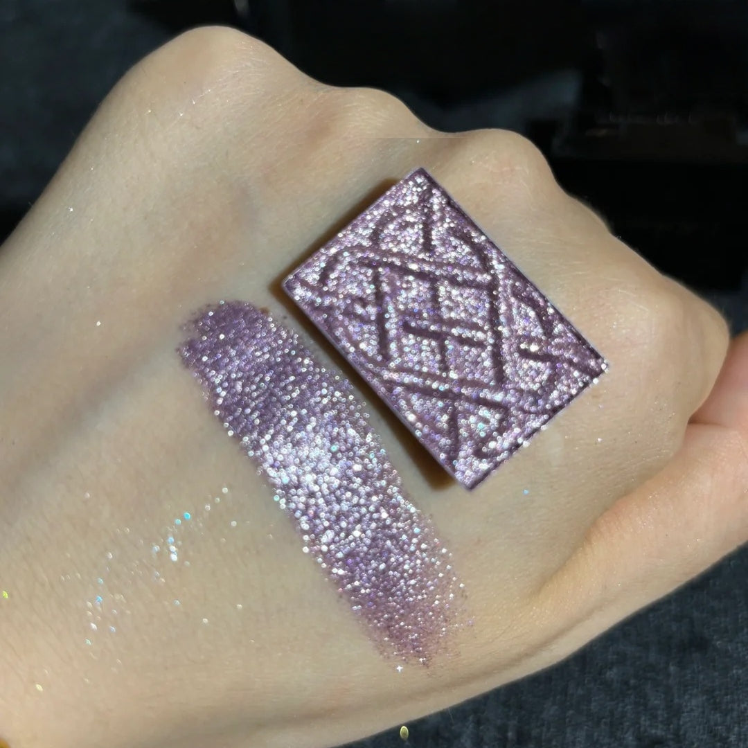 Cold N Wild Metallic Pearlescent Shimmer Eyeshadow #P01 Dusk Mountain T5221