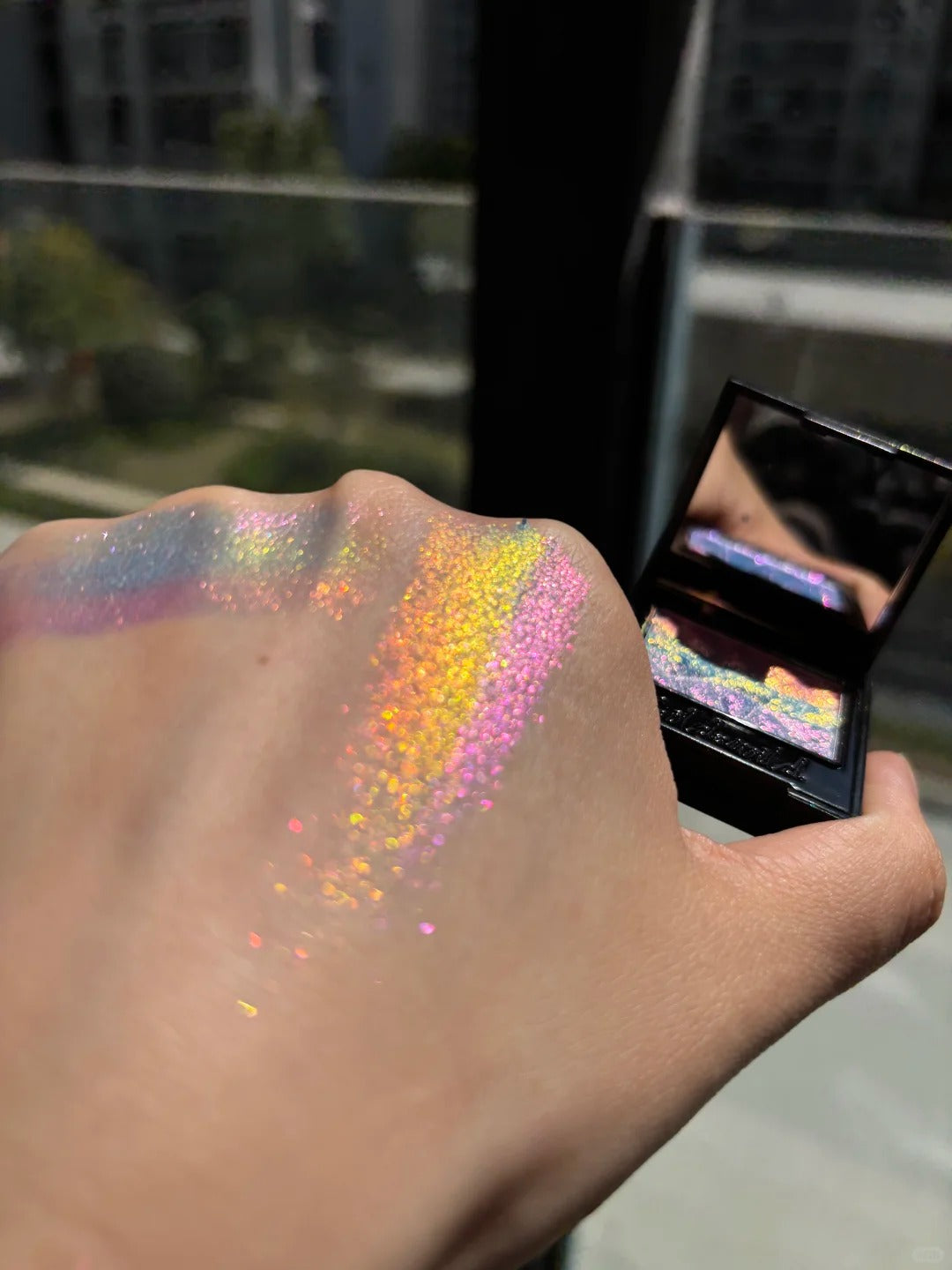 Cold N Wild Gradient Chameleon Eyeshadow #Forget-me-not T5579