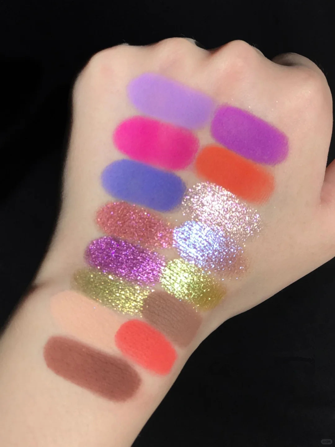 KALEIDOS Escape Pod Collection 15-color Chameleon Eyeshadow Palette T3841