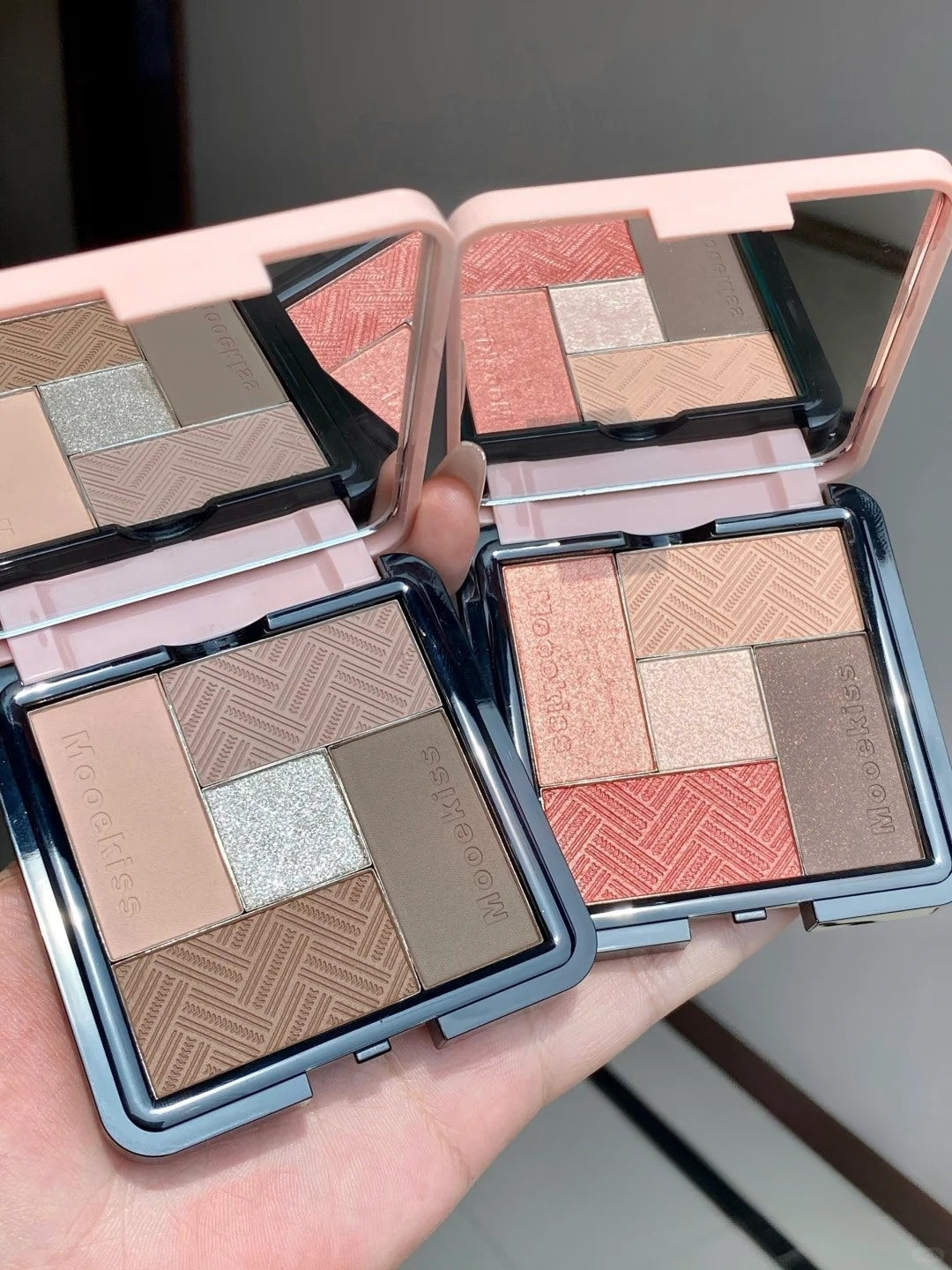 Mooekiss Soulmate Mat &amp; Perlemors Øjenskyggepalette T4567