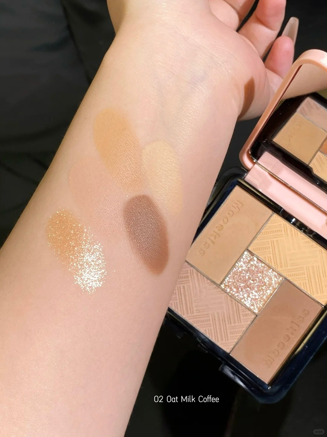 Mooekiss Soulmate Matte & Pearlescent Eyeshadow Palette T4567