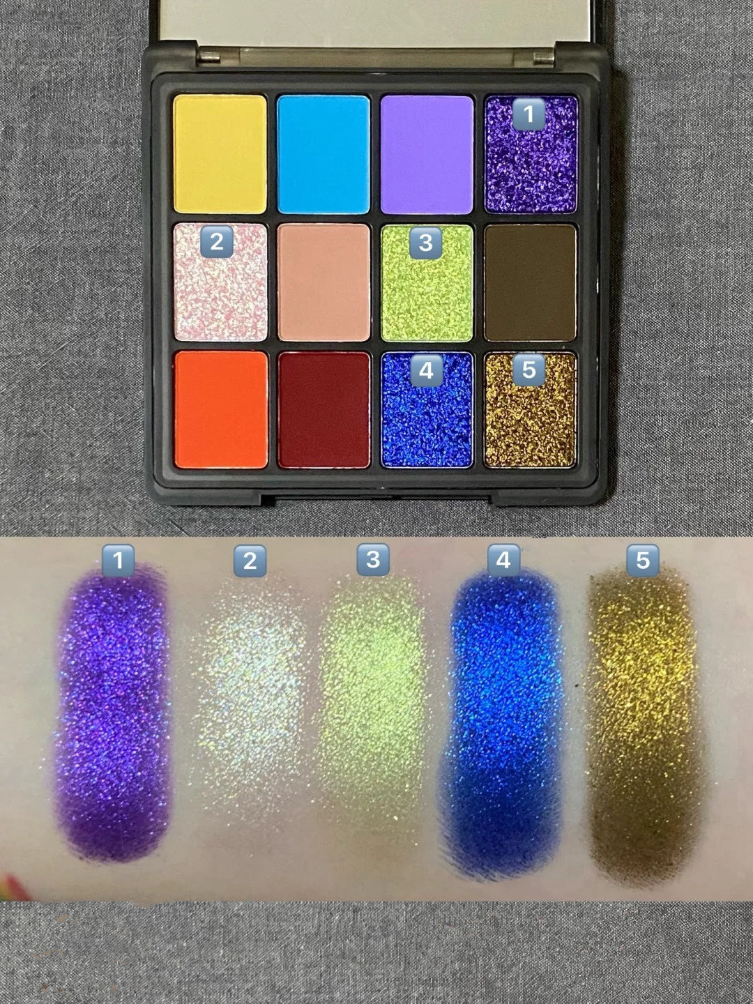 CHOIZ BEAUTY Parrot 12-Color Eyeshadow Palette T4196