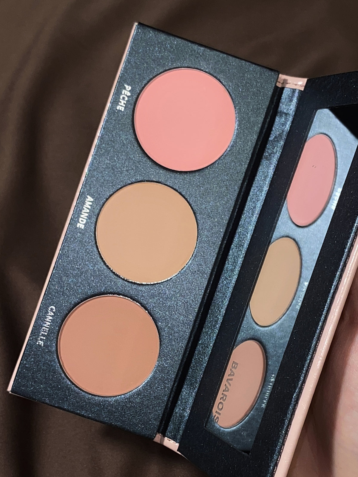 [Sale on Oct 31, 12Pm EST] KRYPTEIN COSMETICS Bavarois 3-color Matte Blusher Palette T6072