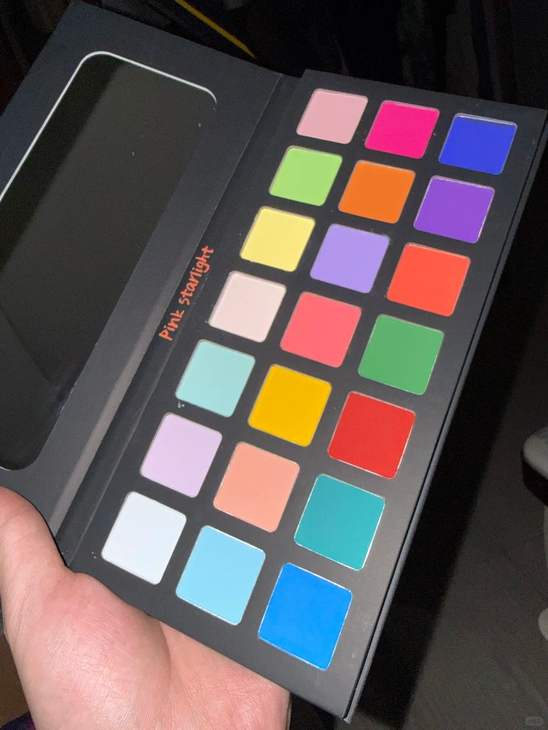 PINK STARLIGHT Color Outburst 21-color Eyeshadow Palette T5946