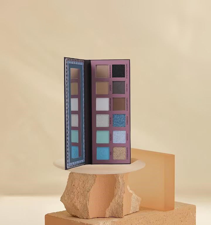 DilSefromtheheart Holy Mountain Image 12 Colors Eyeshadow Palette T4315