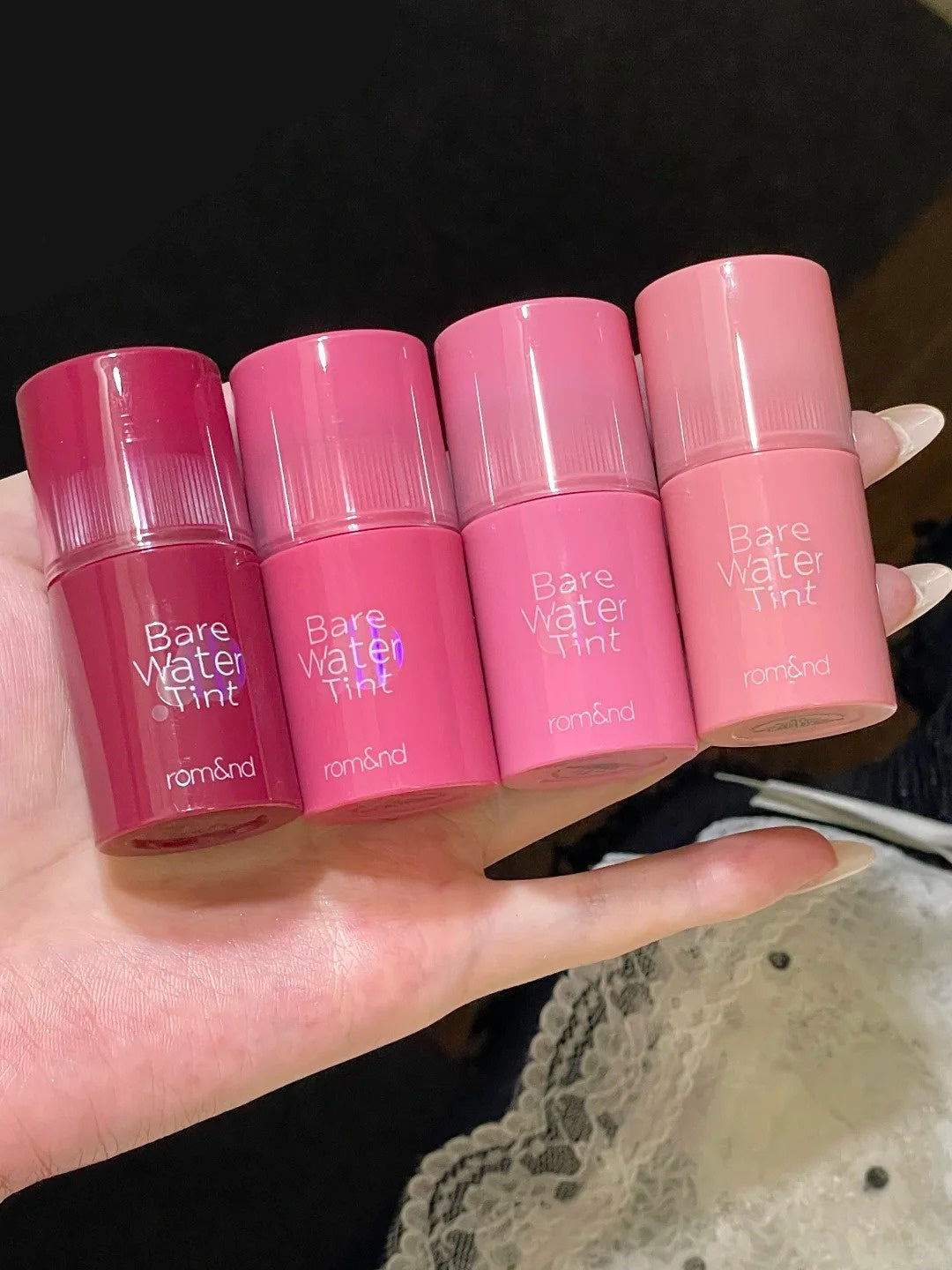 ROMAND Langvarig Bare Water Mat Læbestift T4177