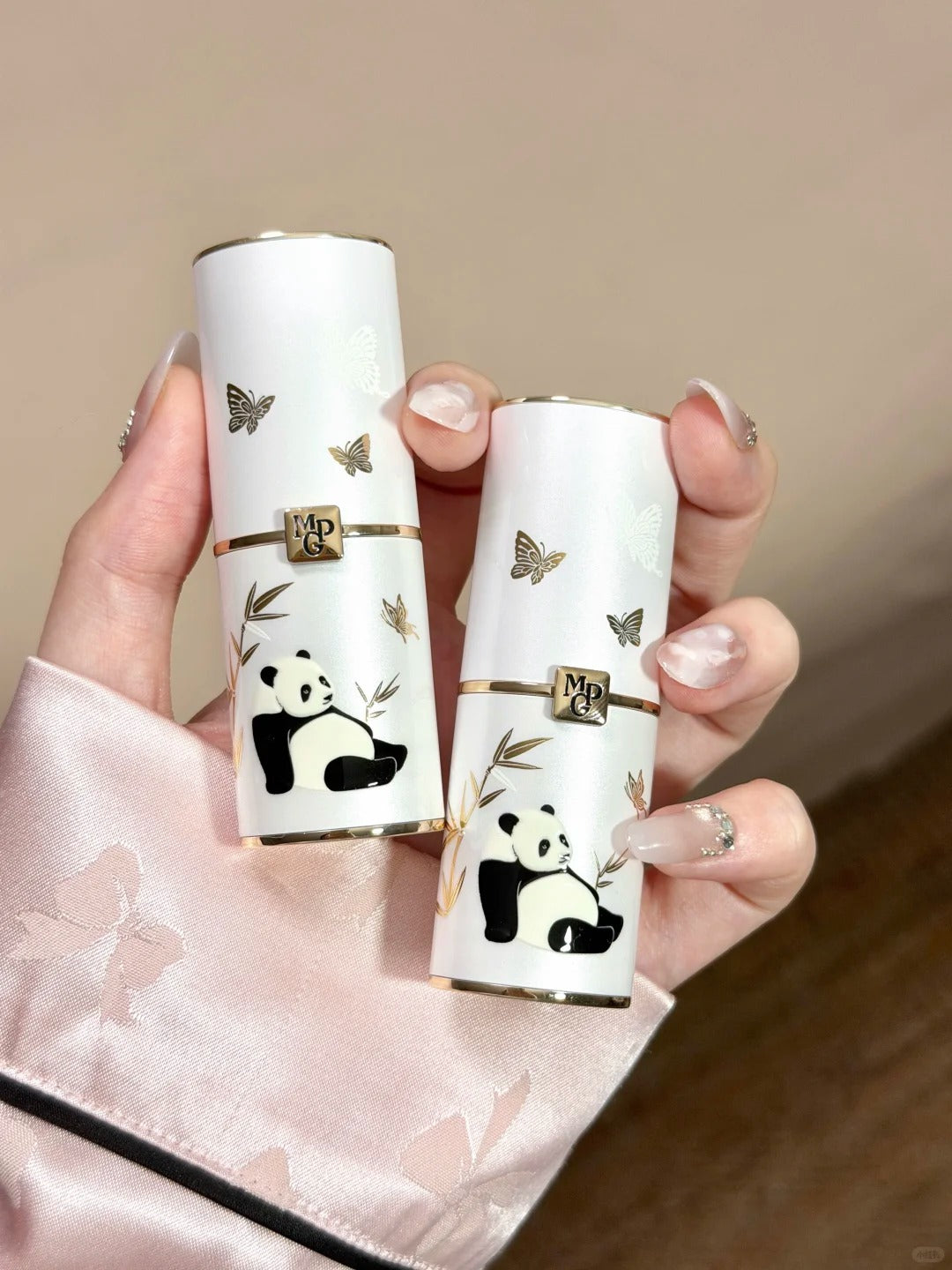 MAOGEPING X Panda Creation Blusher Stick T5989